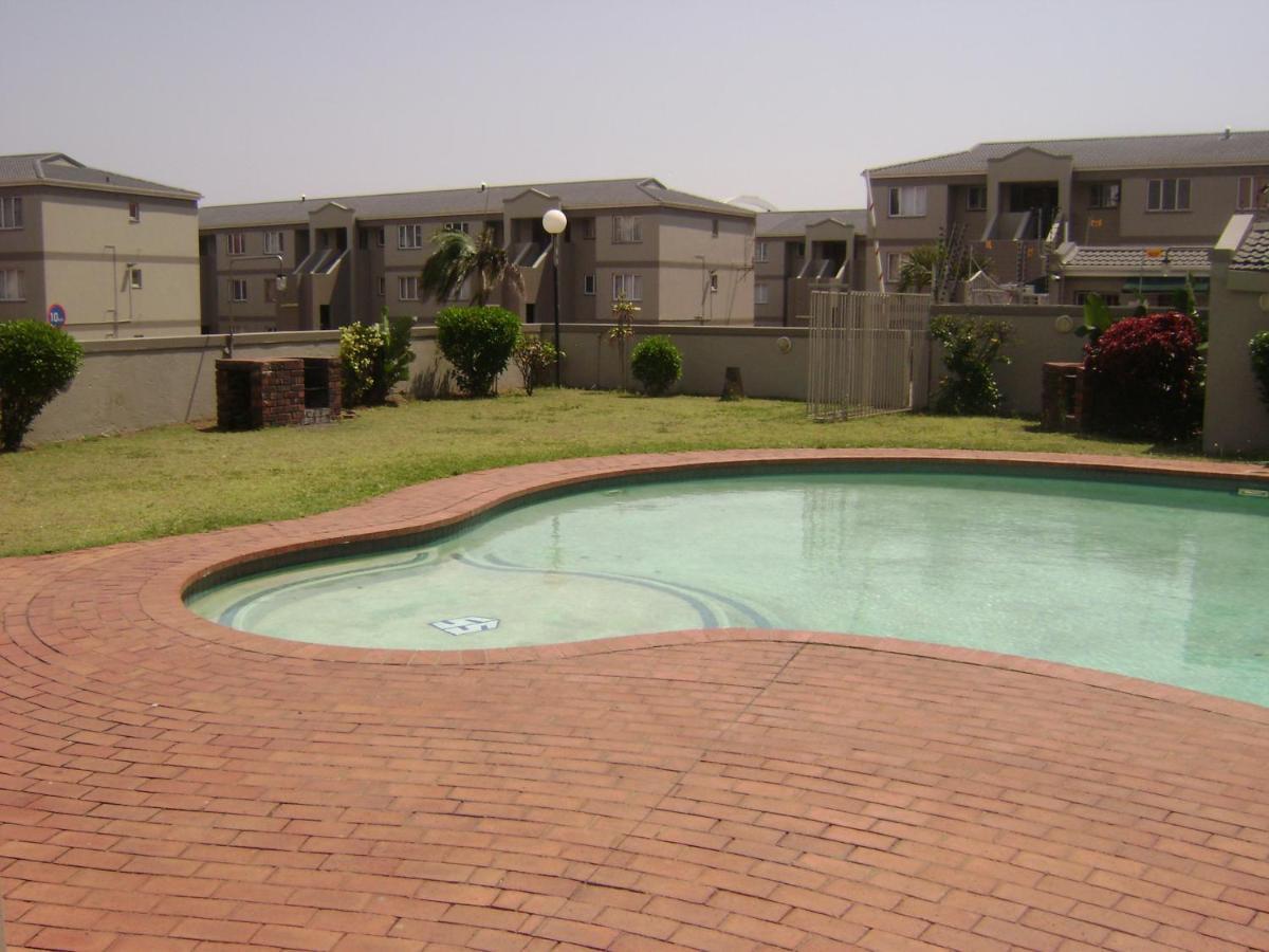 North Beach Durban Apartments Exteriör bild