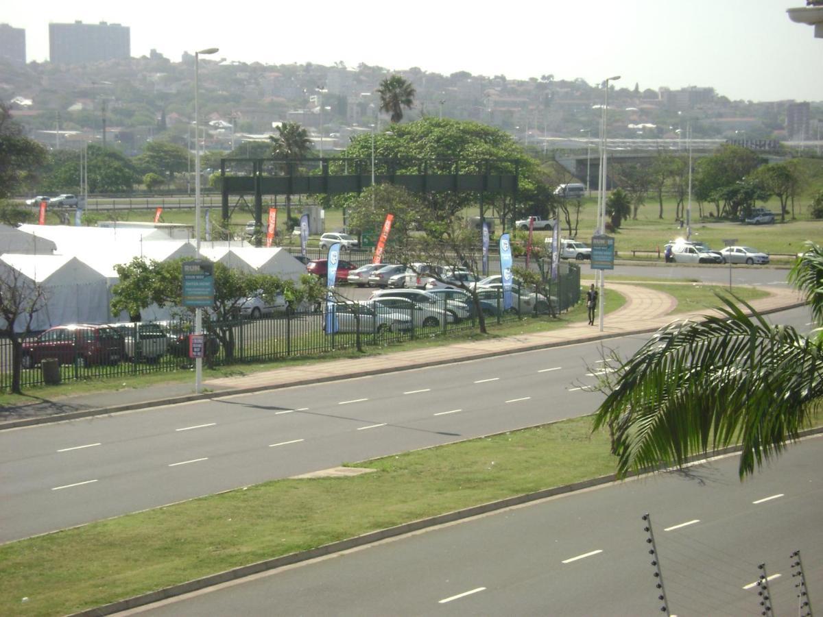 North Beach Durban Apartments Exteriör bild